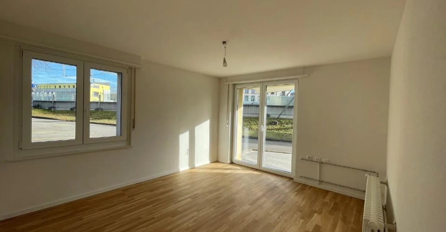 3.5 Room Apartment on the Ground Floor - Photo 2 of 5
