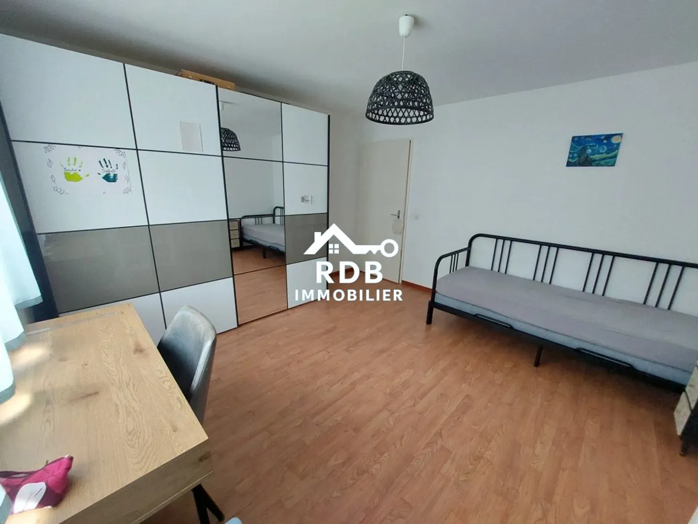 Appartement lumineux 4,5 pièces - Photo 6 sur 12