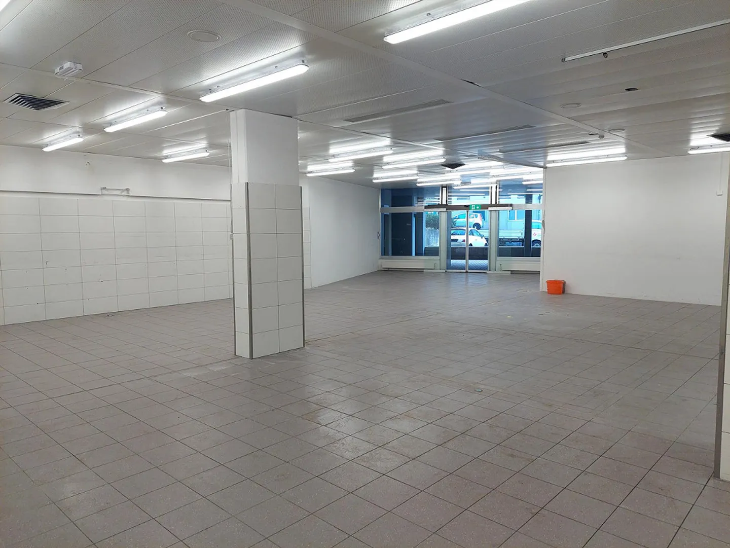 Geräumige Gewerbefläche in Thun - Foto 5 von 10