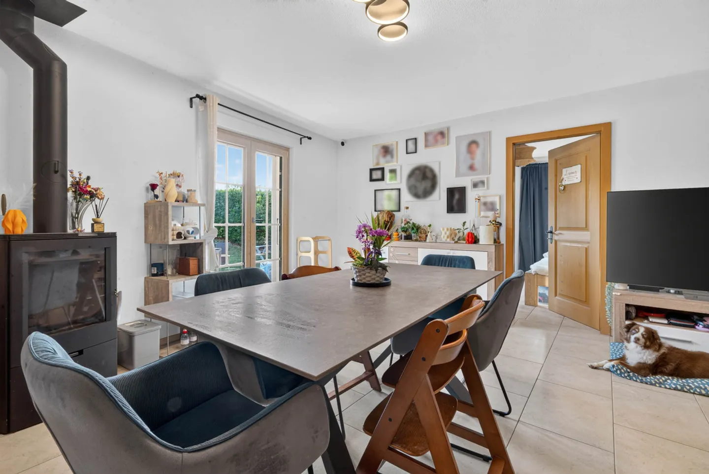 Zeitgenössische Wohnung mit Garten - Foto 6 von 13