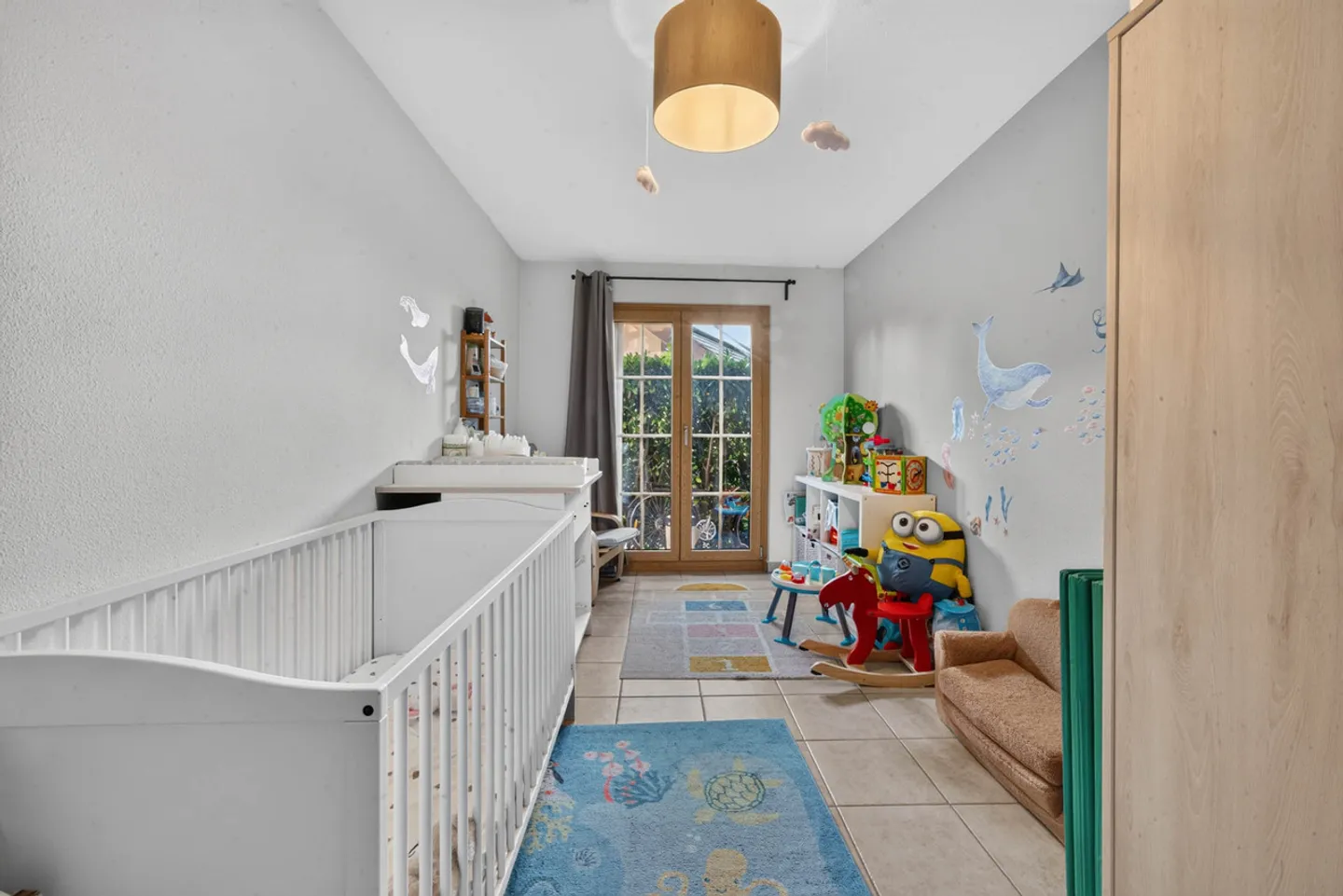 Zeitgenössische Wohnung mit Garten - Foto 10 von 13