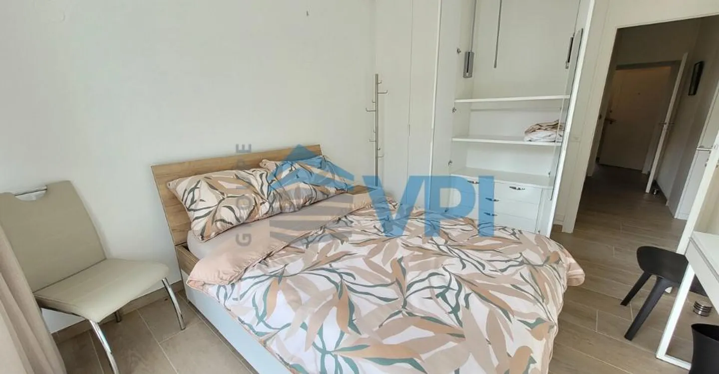 Malagnou: wunderschöne möblierte 6-Zimmer-Wohnung - Foto 3 von 11