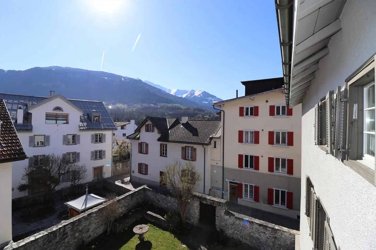 Plenty of Space in the Old Town - Photo 2 of 24