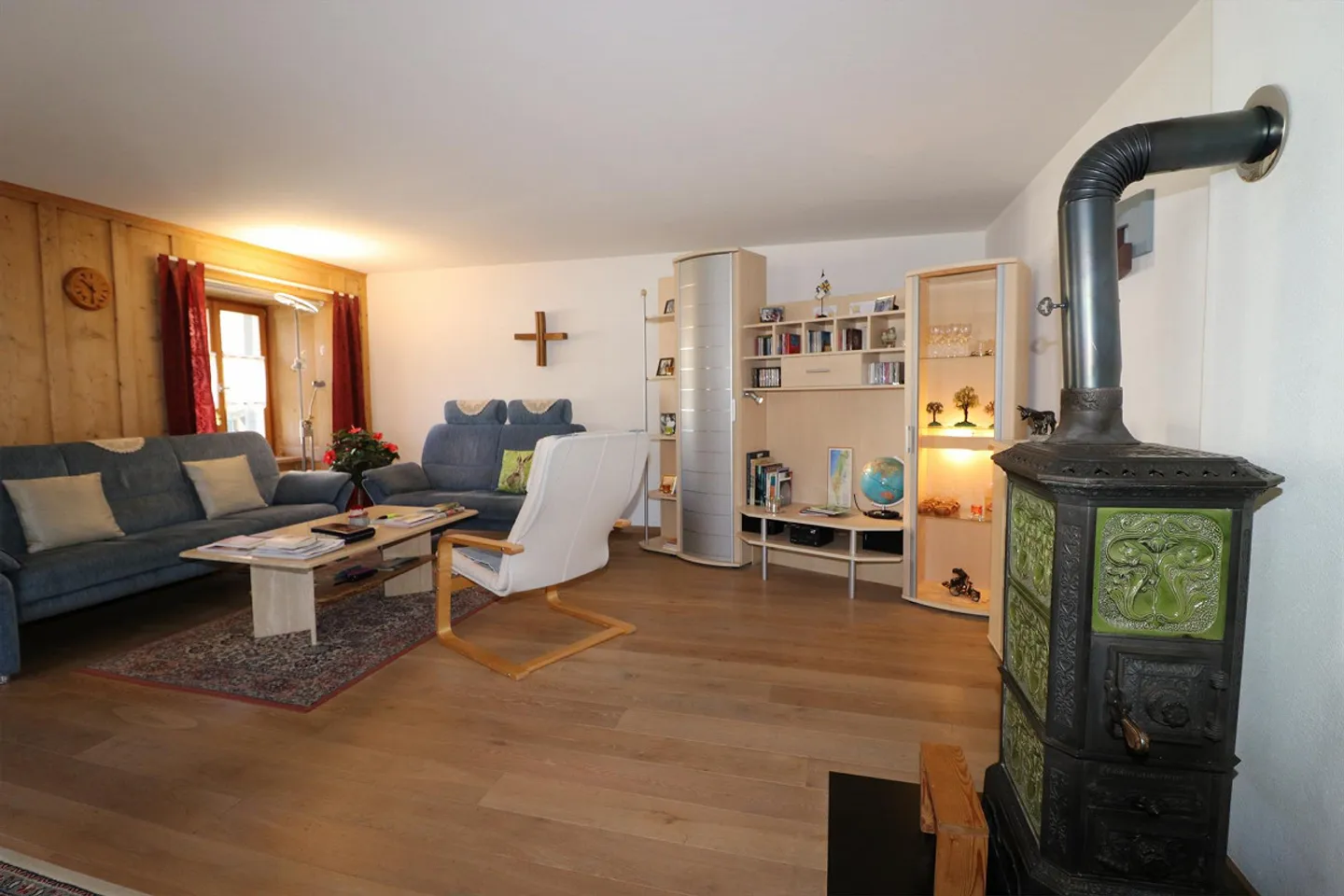 Plenty of Space in the Old Town - Photo 4 of 24