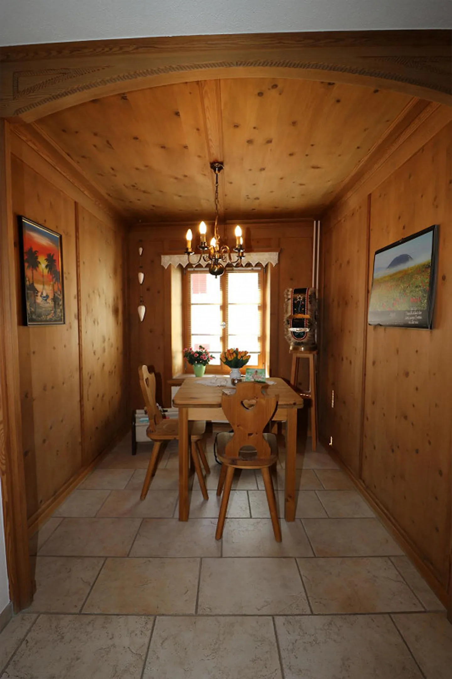 Plenty of Space in the Old Town - Photo 17 of 24