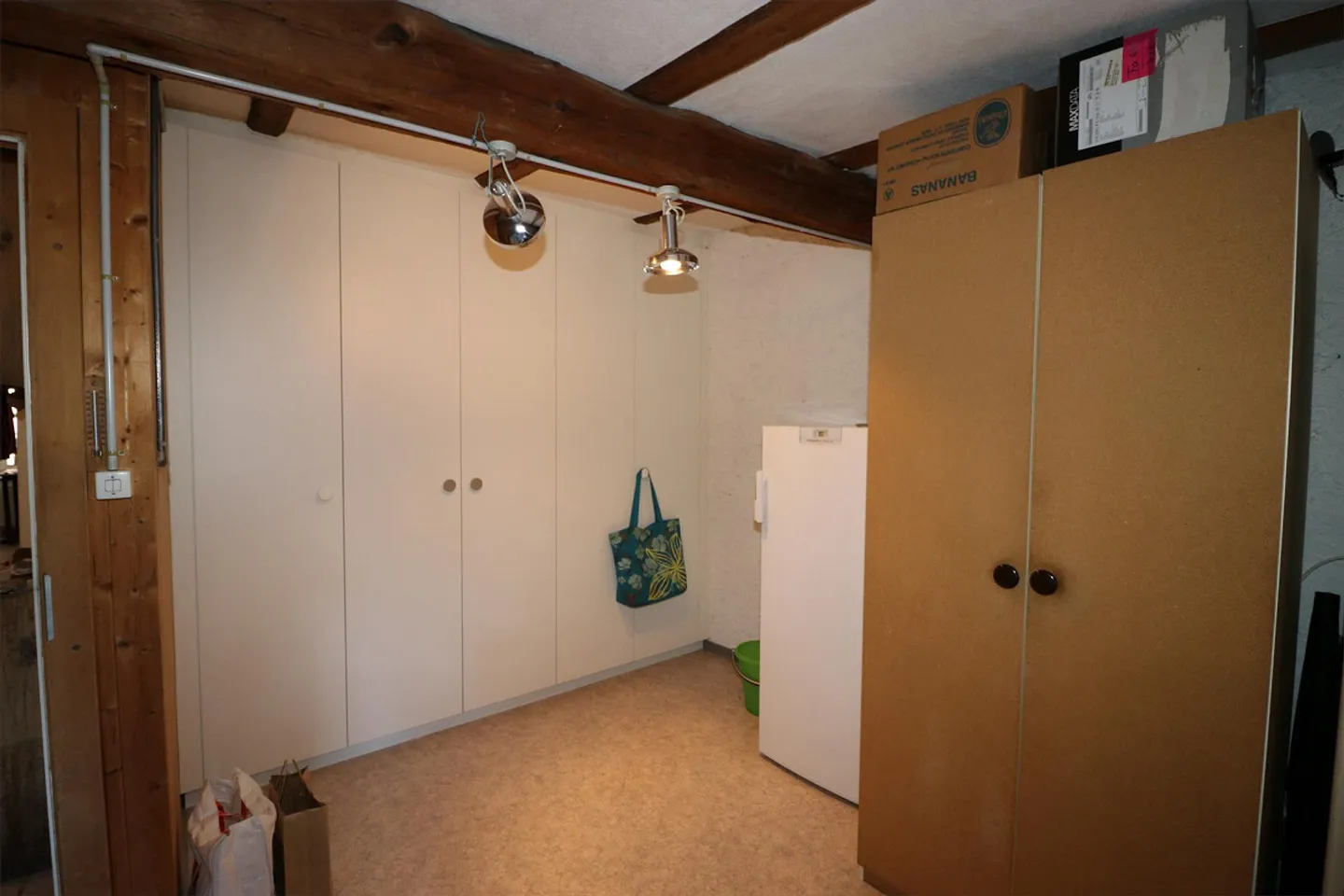 Plenty of Space in the Old Town - Photo 19 of 24