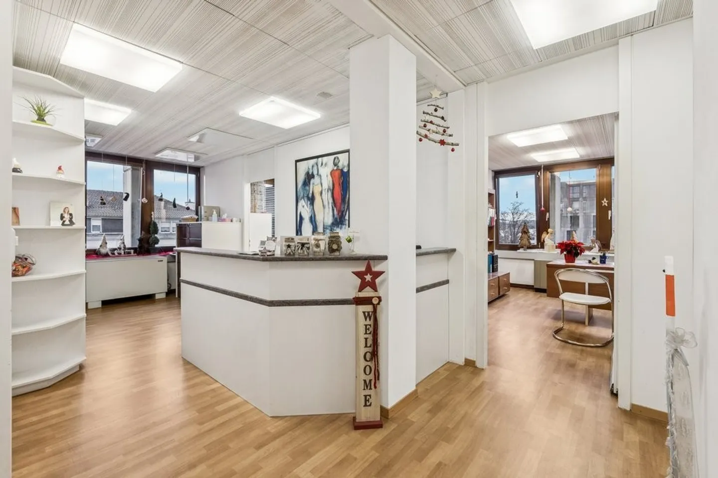 Opportunità: Spazio per studio/ufficio nel popolare centro medico di Arbon - Foto 2 di 11