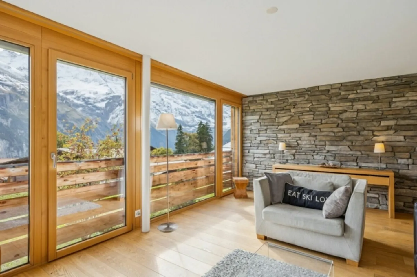 Appartement duplex spacieux dans le village de montagne idyllique de Mürren - Photo 4 sur 12