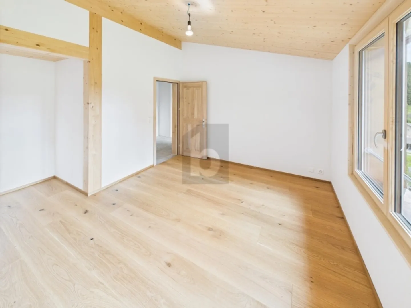 QUALITÉ SUPÉRIEURE AVEC VUE - Photo 4 sur 6