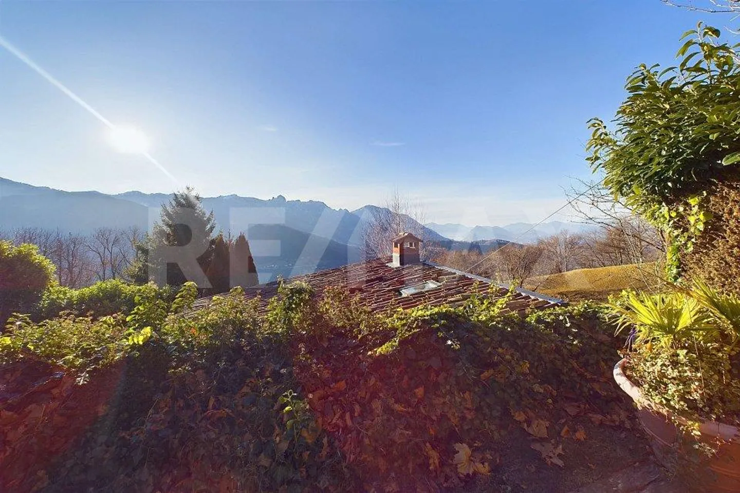 Charmantes Landhaus mit Panoramablick auf den Luganer See – Ihr Rückzugsort inmitten der Natur - Foto 9 von 13