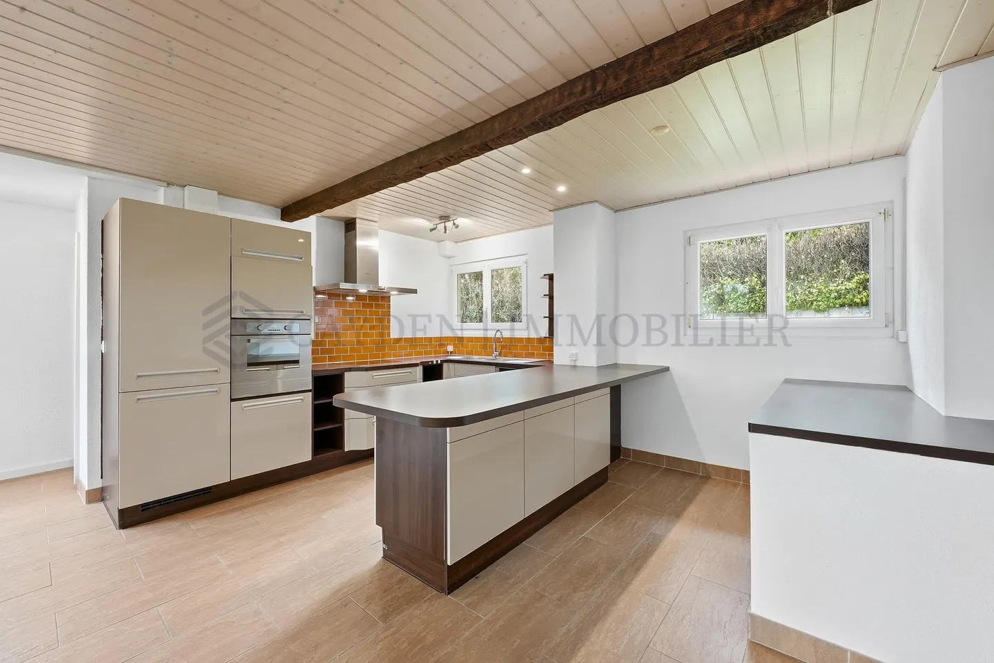 Charming individual villa in the heart of nature! - Photo 1 of 5