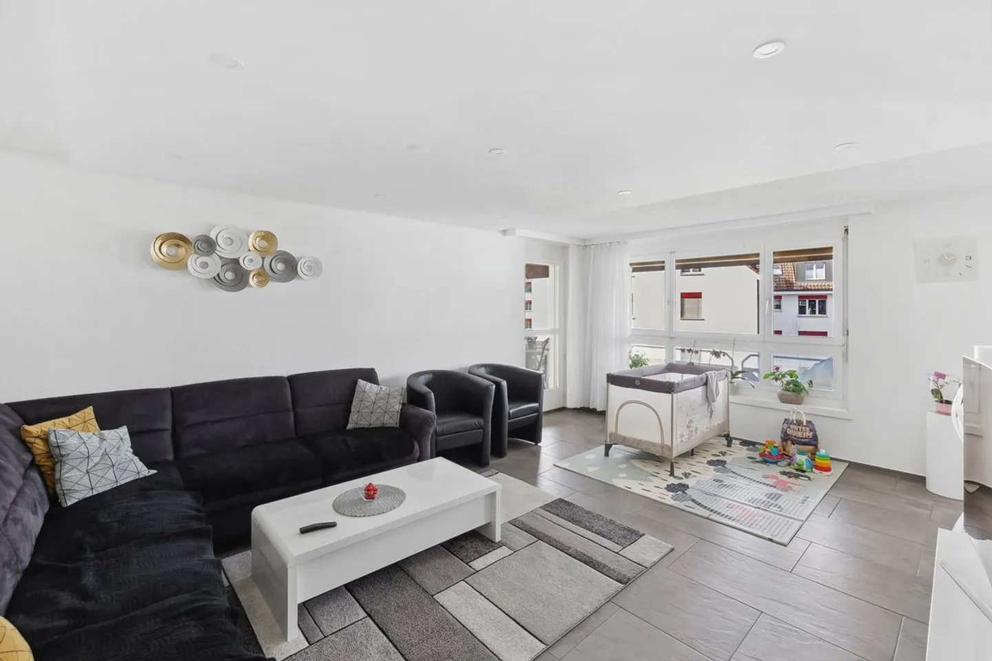 Zentrales Apartment mit Balkon - Foto 7 von 8