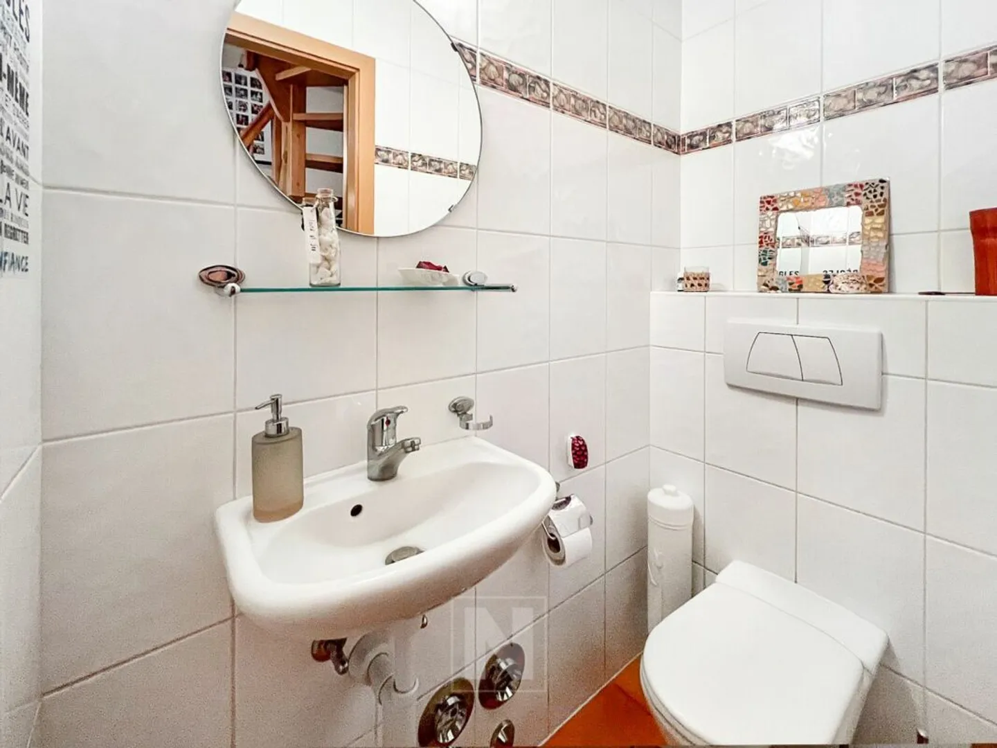 Charming Duplex Apartment in Cossonay - Photo 19 of 23