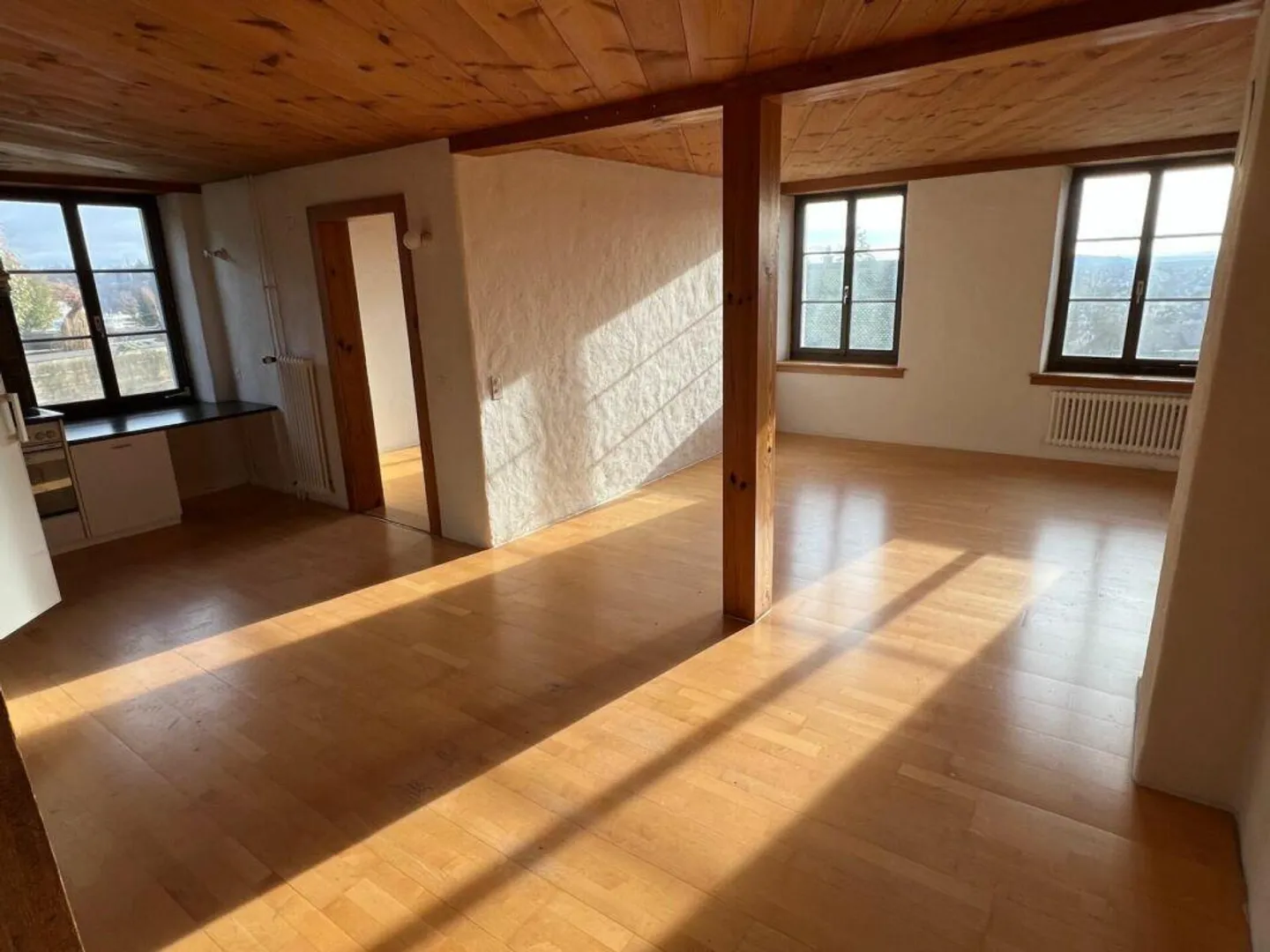 Charmante Wohnung mit Terrasse - Foto 1 von 8