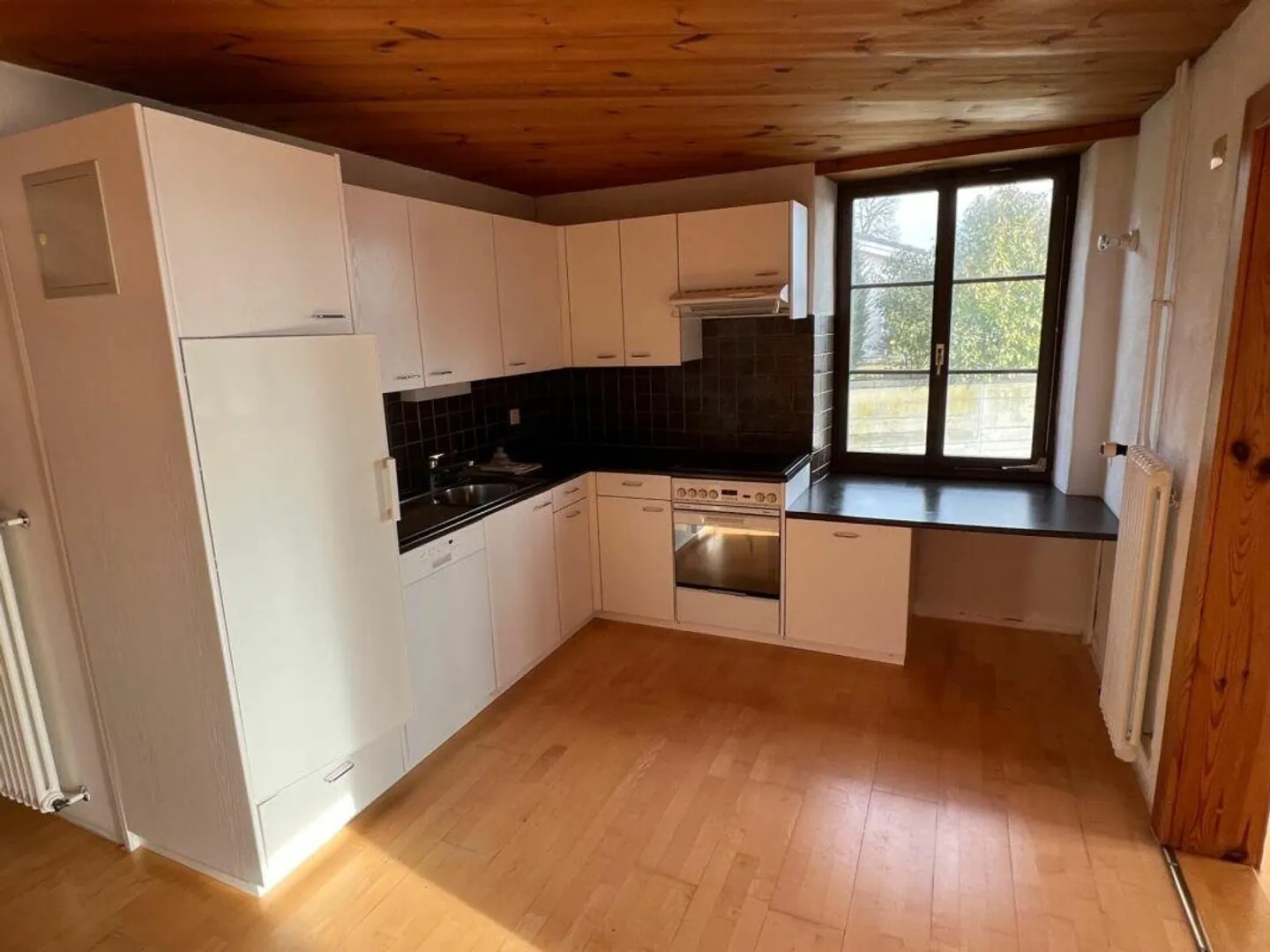 Charmante Wohnung mit Terrasse - Foto 6 von 8