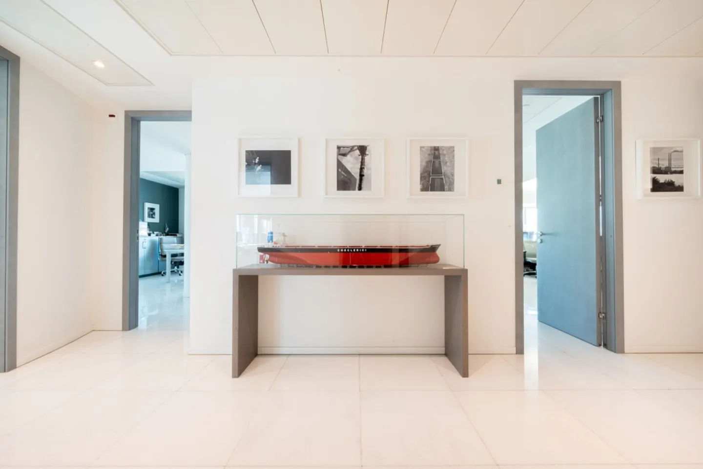 Prestigebüro mit Seeblick im Palazzo Mantegazza - Foto 5 von 15