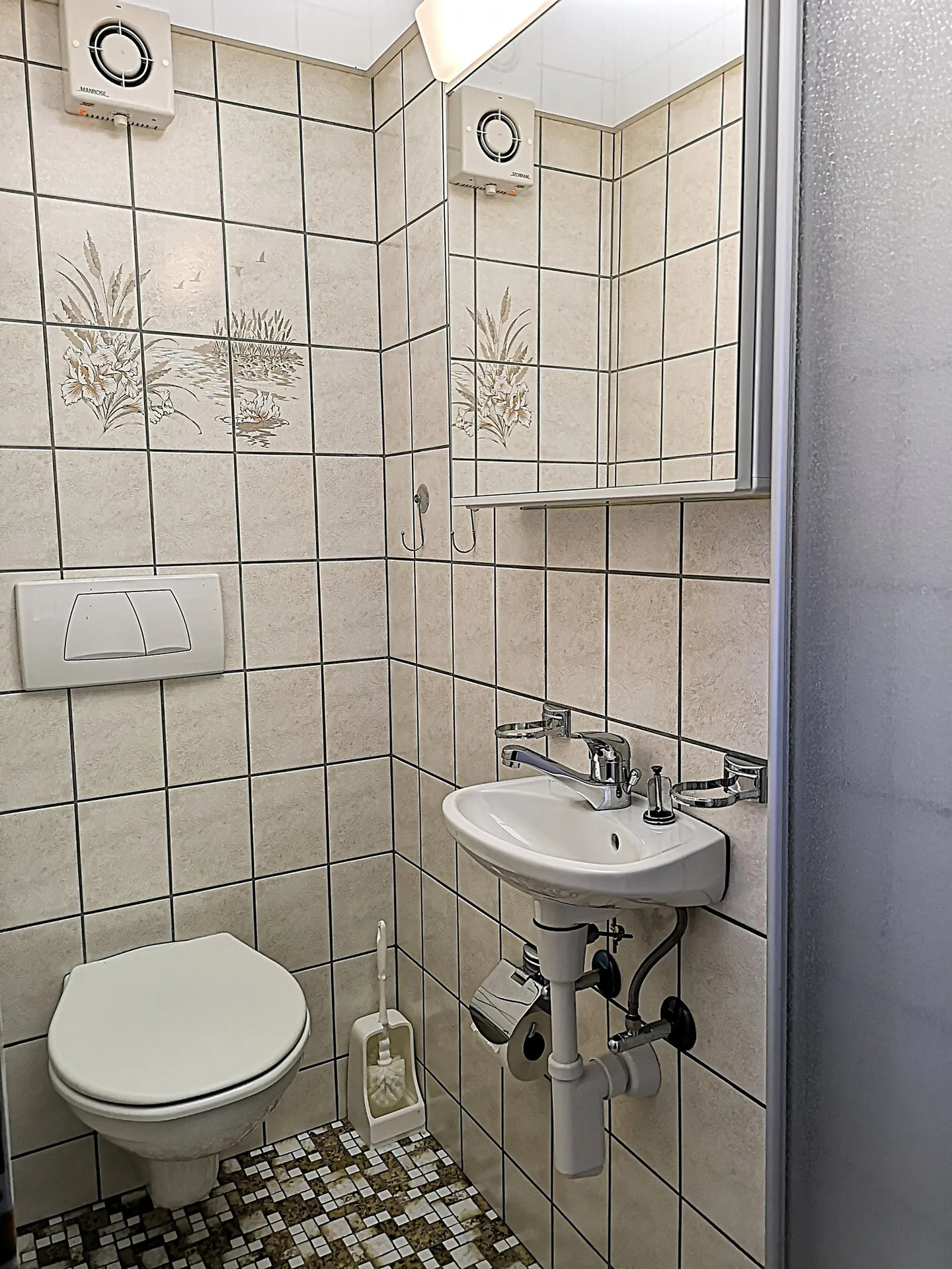 Belle maison individuelle avec 7 pièces dans la Montagne de Moutier (1130m) - Photo 36 sur 64