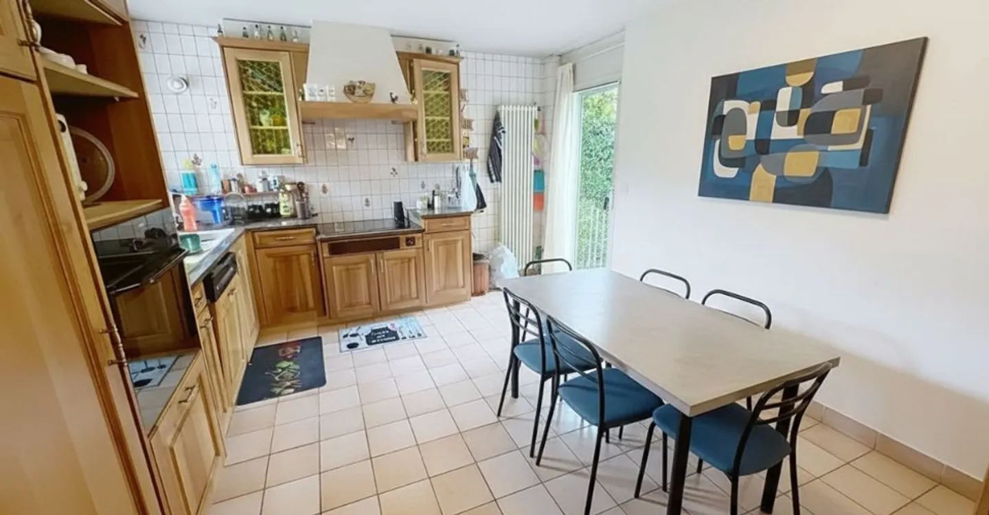 Maison Familiale Spacieuse à Yverdon - Photo 4 sur 12