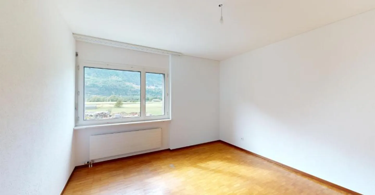 Spacious apartment with balcony - Photo 7 of 8