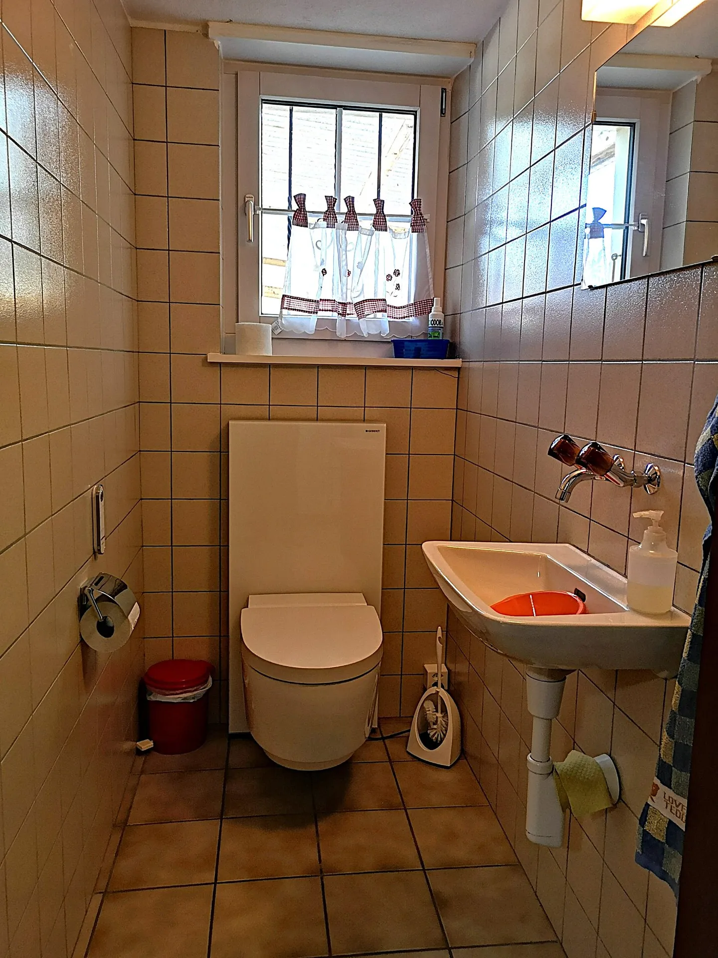 Belle maison individuelle avec 7 pièces dans la Montagne de Moutier (1130m) - Photo 49 sur 64