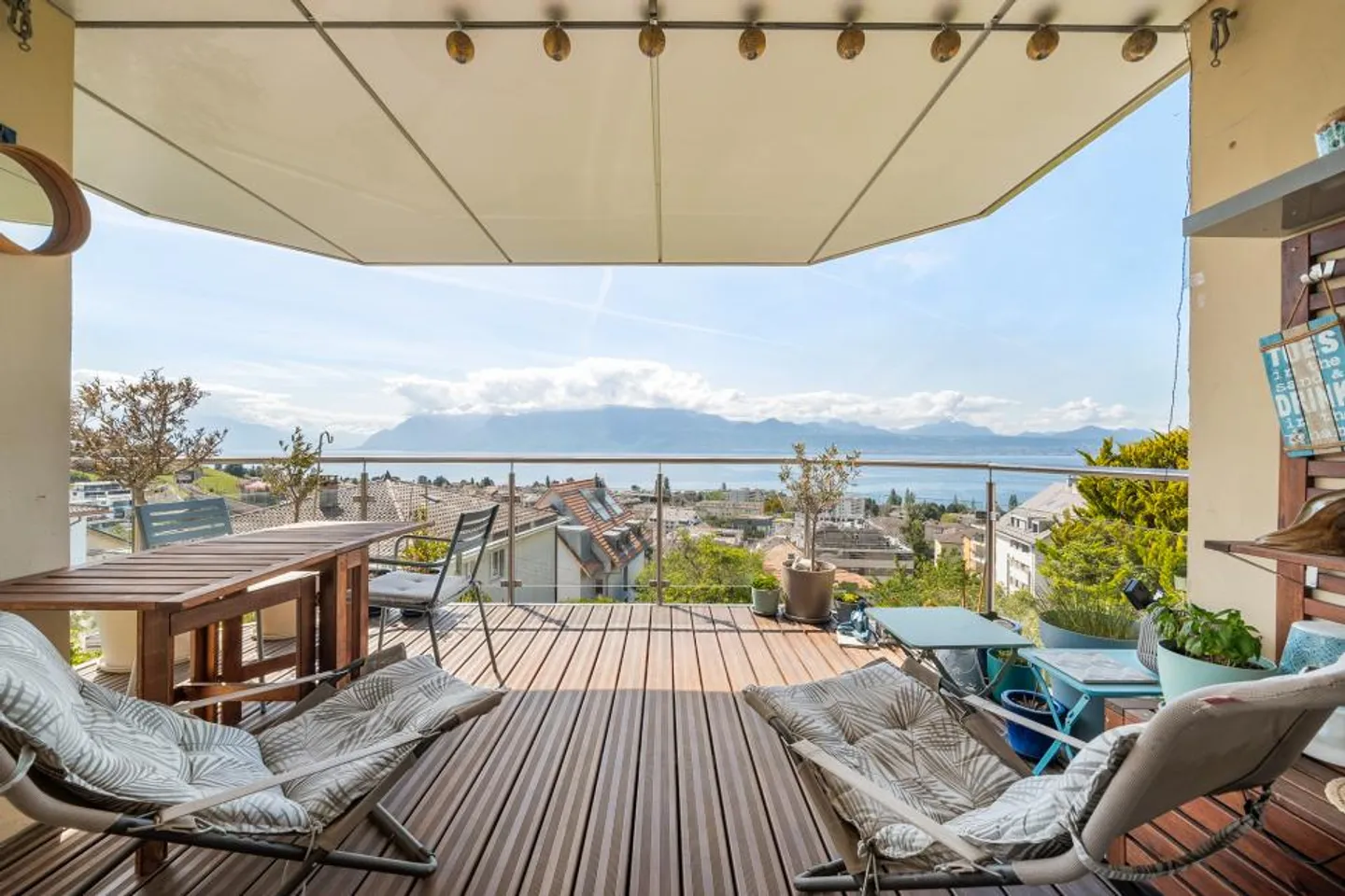 Incantevole con Vista Panoramica - Foto 1 di 8