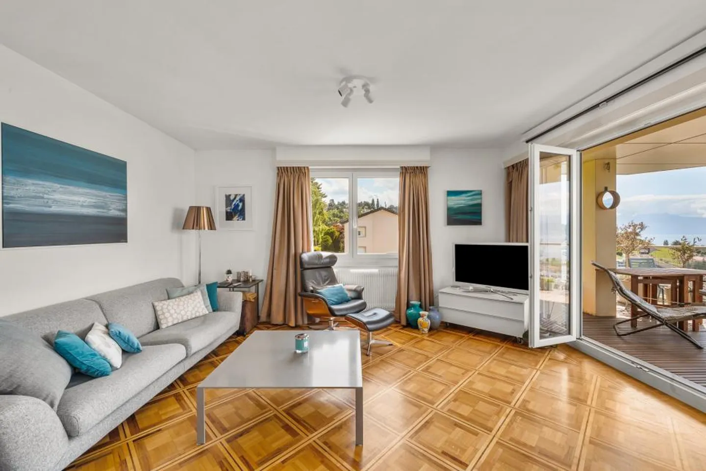 Incantevole con Vista Panoramica - Foto 3 di 8