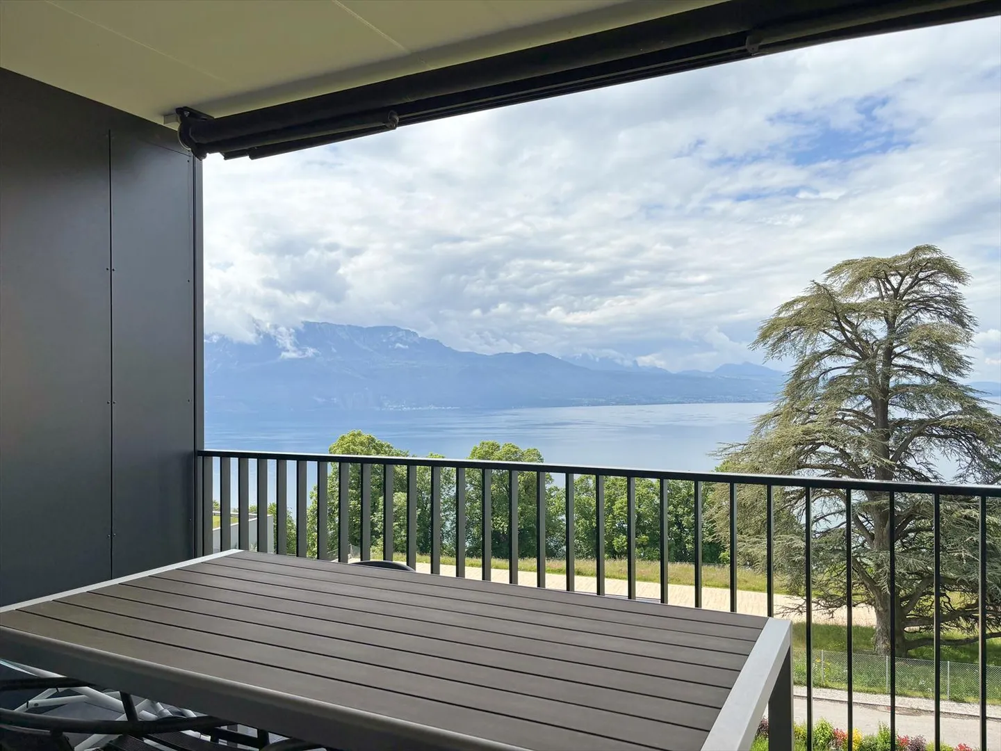 Appartamento nel Cuore di Lavaux con Vista Panoramica sul Lago - Foto 2 di 29