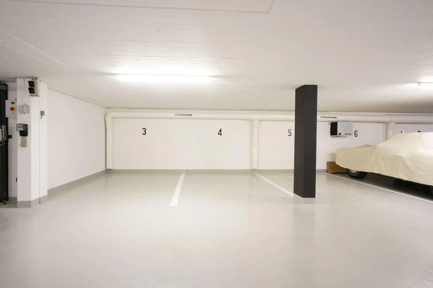 Sichere Einstellplätze Verfügbar - Foto 2 von 2