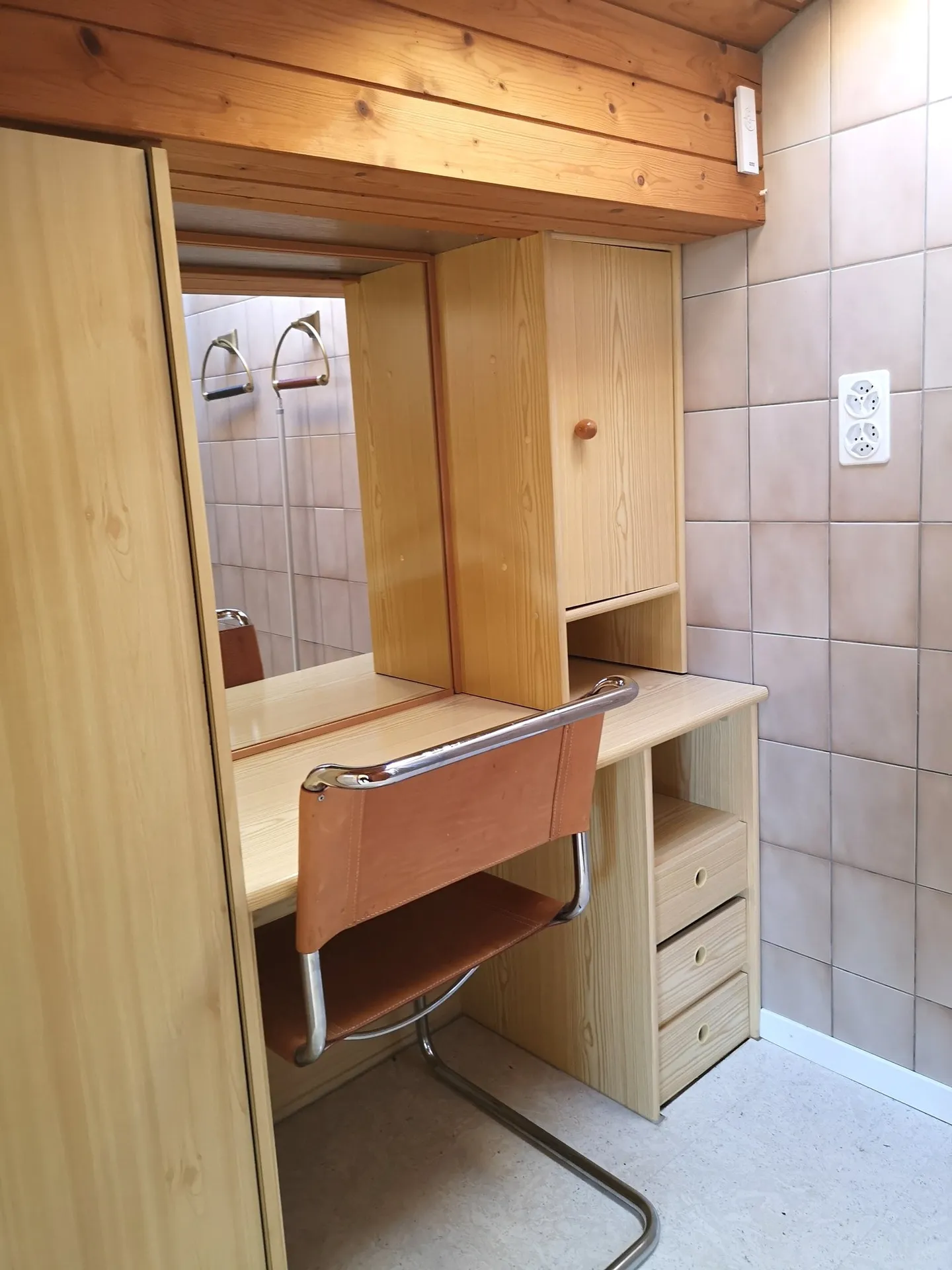 Belle maison individuelle avec 7 pièces dans la Montagne de Moutier (1130m) - Photo 63 sur 64