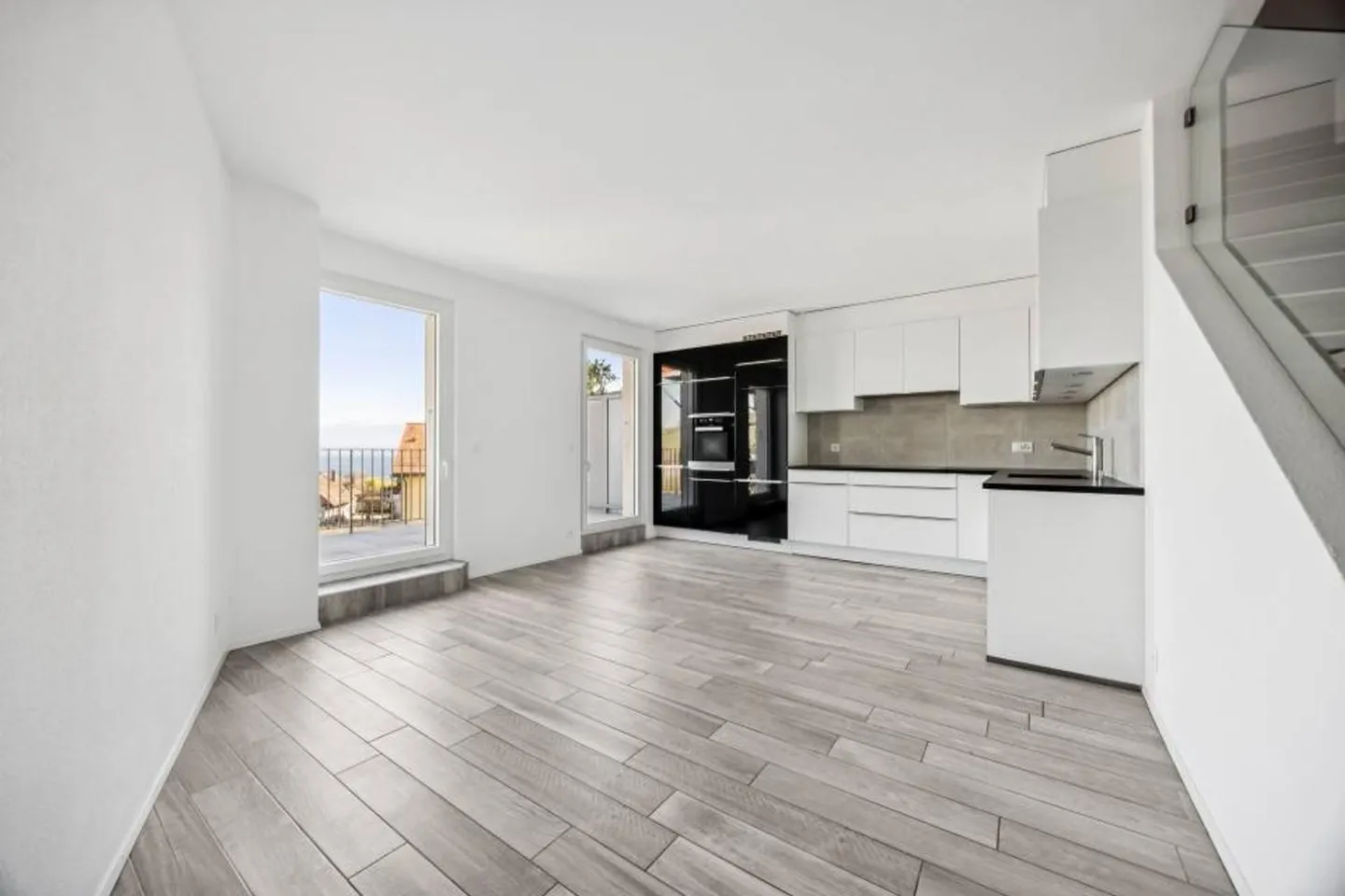 ESCLUSIVITÀ - Appartamento familiare con 4.5 stanze e vista panoramica - Foto 3 di 12