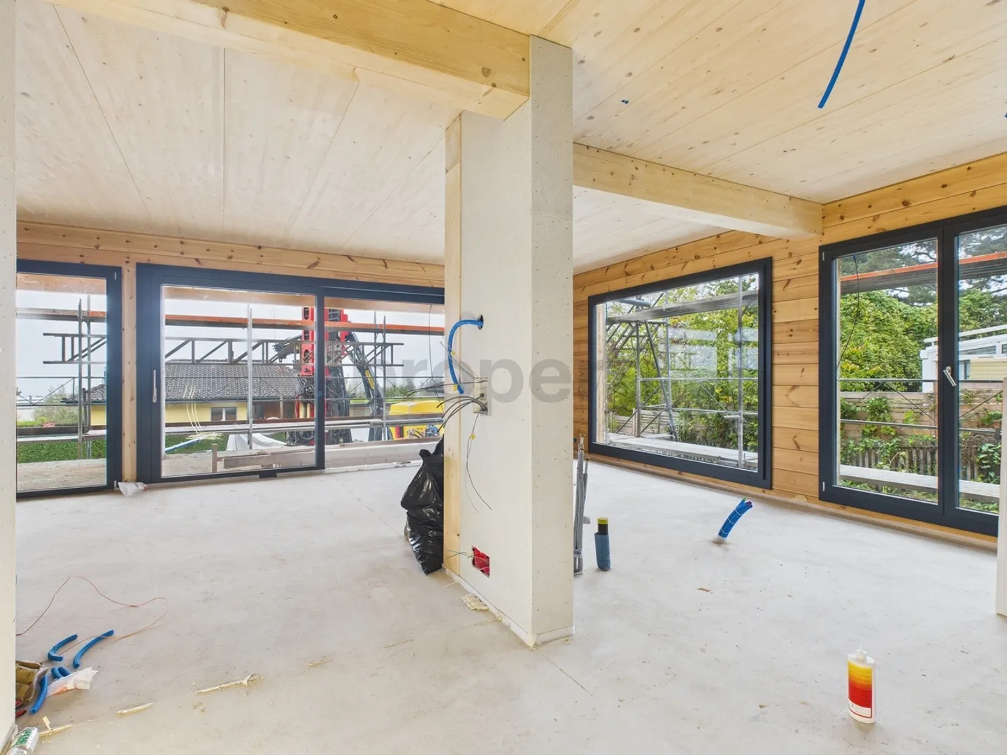 Esclusivo e Moderno: La tua nuova casa duplex con 6 stanze nell'attraente Widen - Foto 1 di 13