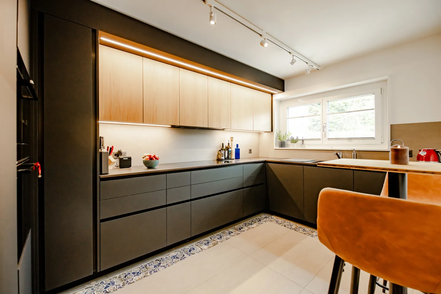 Schönes, renoviertes 6,5-Zimmer-Haus in einer Wohngegend - Foto 8 von 21