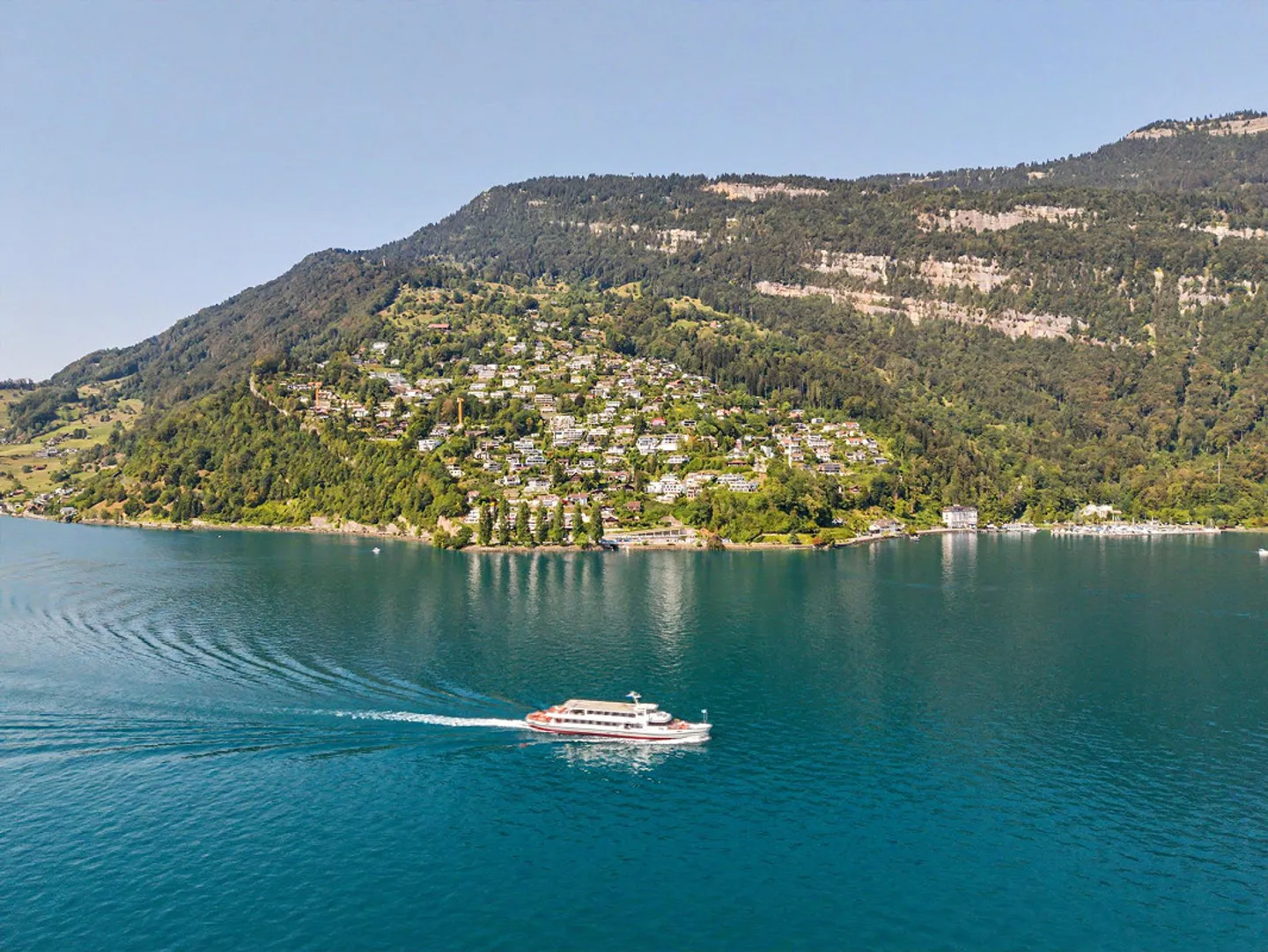 Terrassenwohnung mit traumhaftem Blick auf Vierwaldstättersee & Berge - Photo 5 of 5