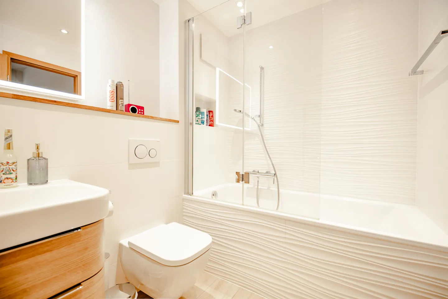 Schönes, renoviertes 6,5-Zimmer-Haus in einer Wohngegend - Foto 15 von 21