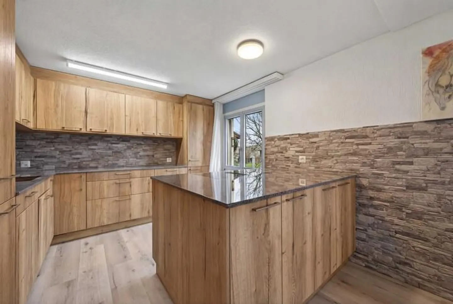 VILLA BIFAMILIARE DI 5,5 LOCALI CON VISTA MONTAGNA - Foto 5 di 8