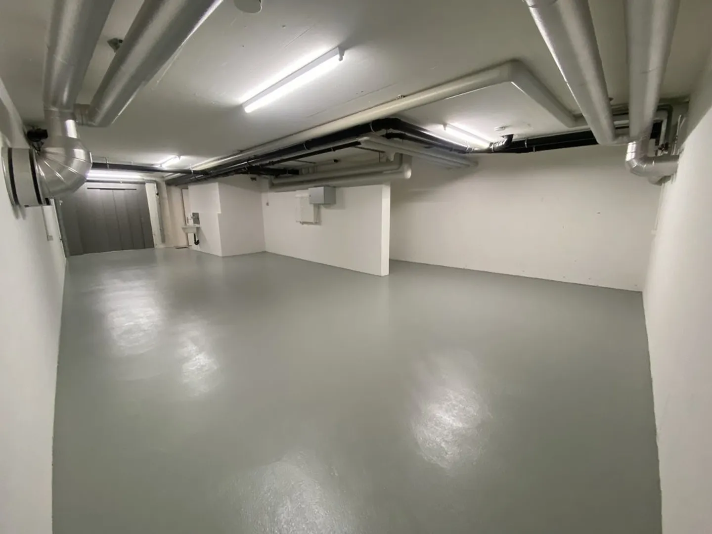 Spazio commerciale in posizione privilegiata nel centro di Oerlikon - Foto 5 di 9
