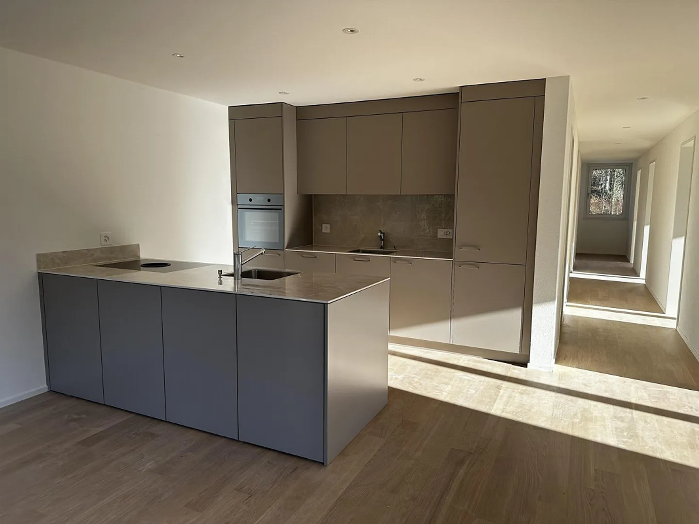 Vivere idilliaco - Prima locazione di un moderno appartamento di 4,5 stanze con ampio balcone - Foto 4 di 13