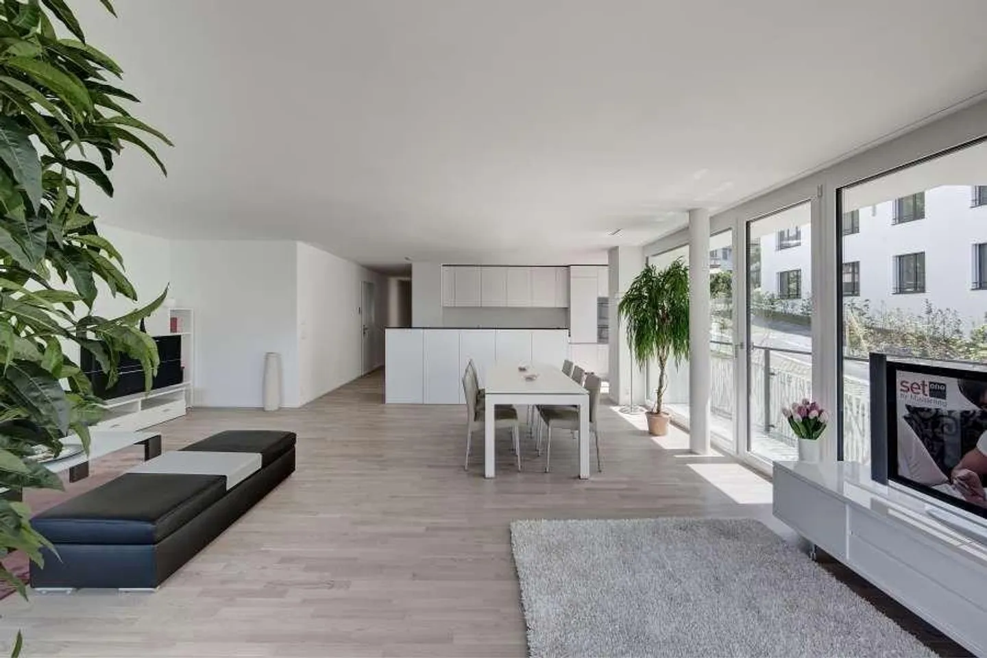 Appartement moderne avec place de parking gratuite - limité jusqu'au 31.03.2027 - Photo 5 sur 6