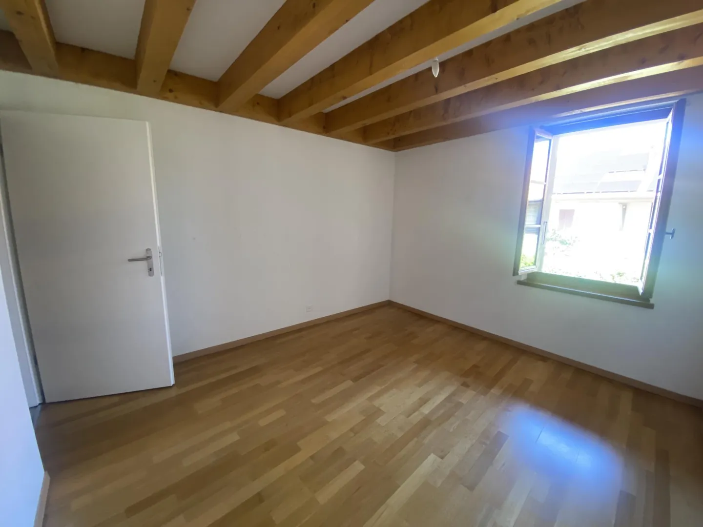 Affascinante casa di villaggio - Foto 4 di 6