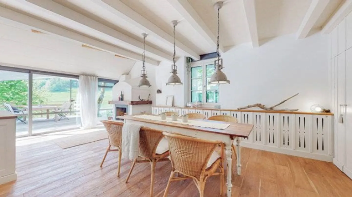 UN RIFUGIO DI PACE - CASA RISTRUTTURATA CON VISTA SULLA NATURA - Foto 2 di 8