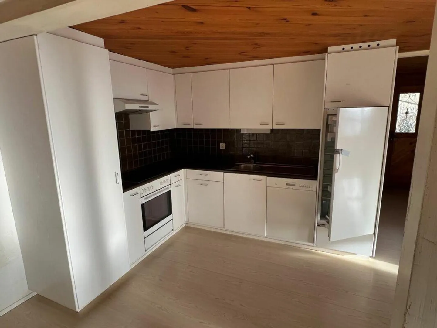 Living on the Width - 4.5-Room Apartment with Patio - Photo 5 of 8