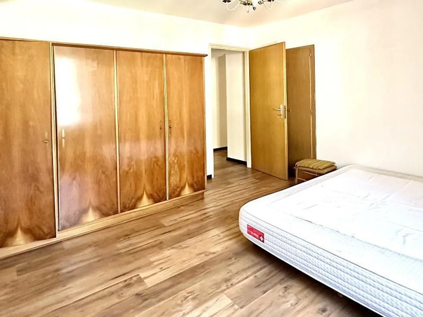 3-family house with large garden and building plot - Photo 9 of 28