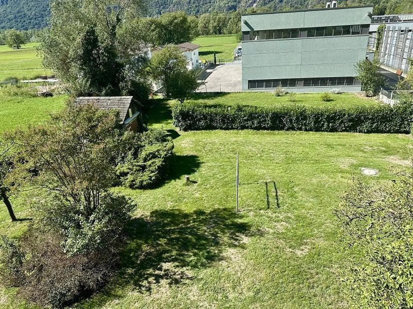 3-family house with large garden and building plot - Photo 16 of 28