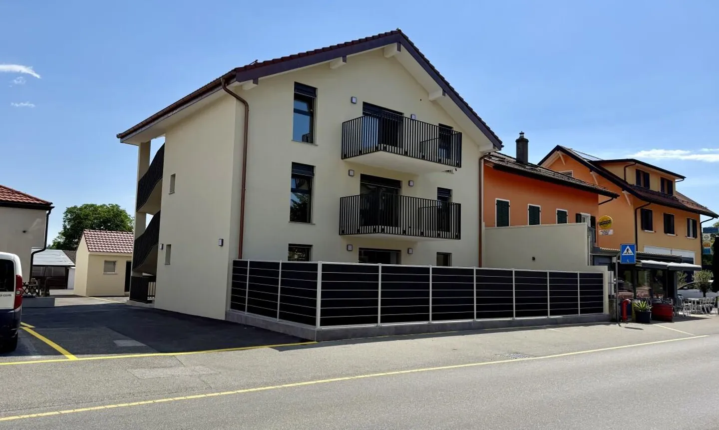 Penthouse spacieux et neuf avec balcon habitable - Photo 1 sur 13