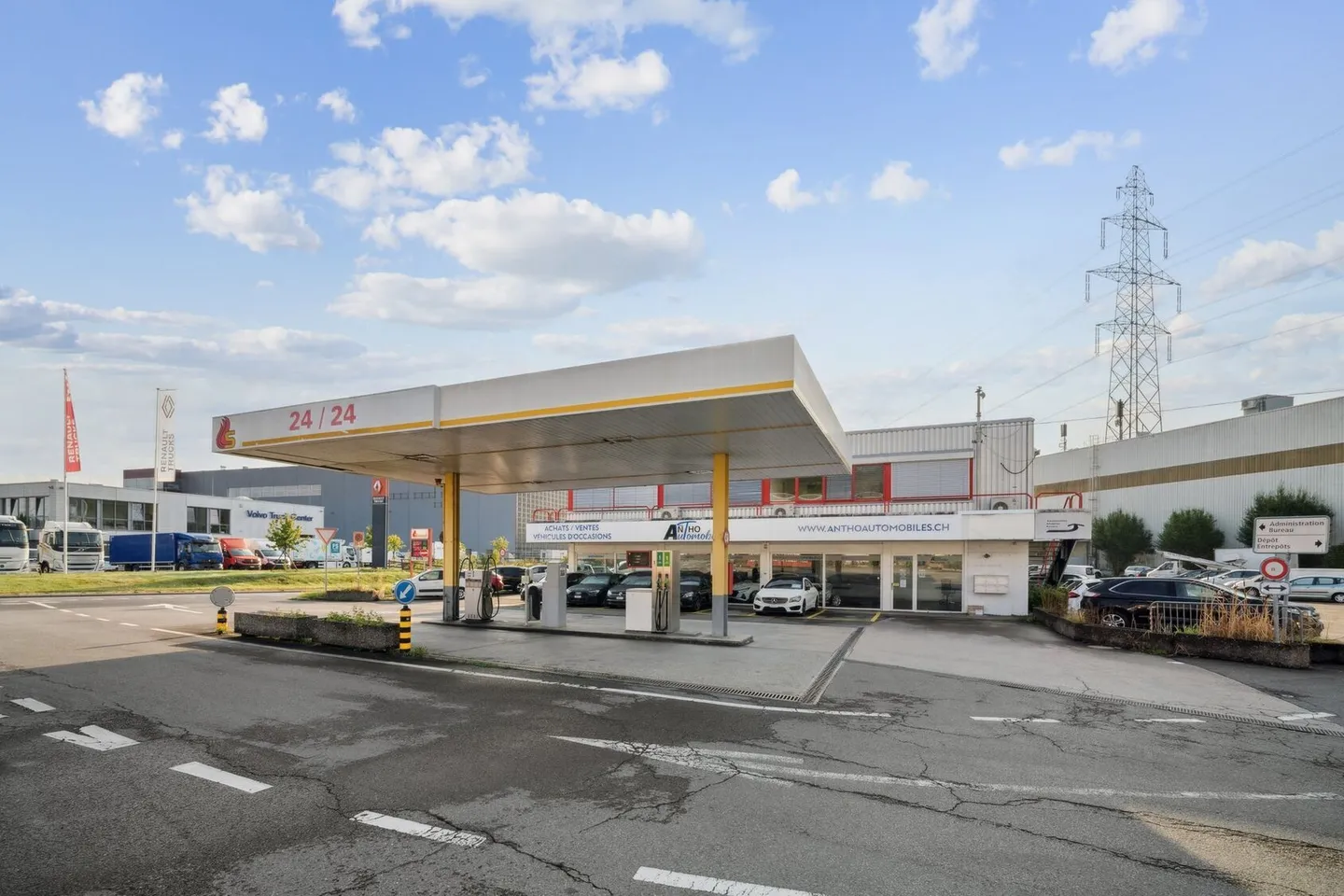 ZI Aclens-Moulin-de-Choc B - showroom, bureaux ou locaux de 72m2 - Photo 1 sur 6