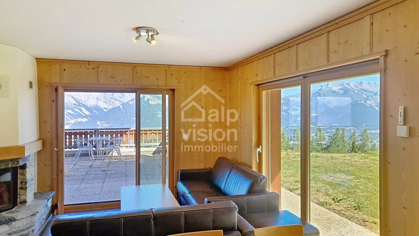 4.5 ROOMS SKI IN SKI OUT TERRACE GARDEN SAUNA - Photo 12 of 13