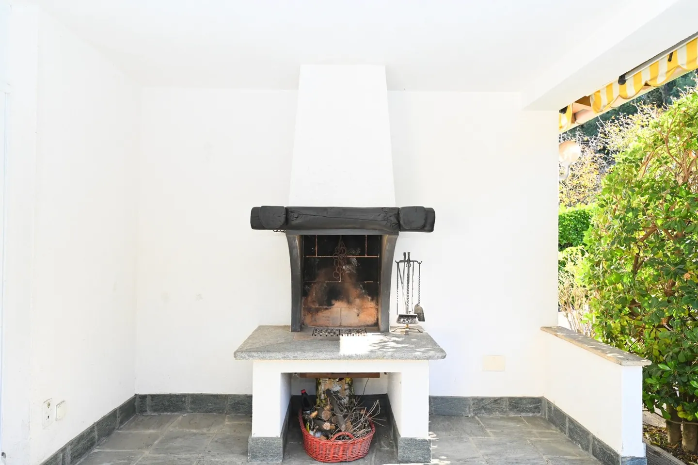 Villa con Giardino, Dependence e Ampio Potenziale Edificatorio - Foto 23 di 24
