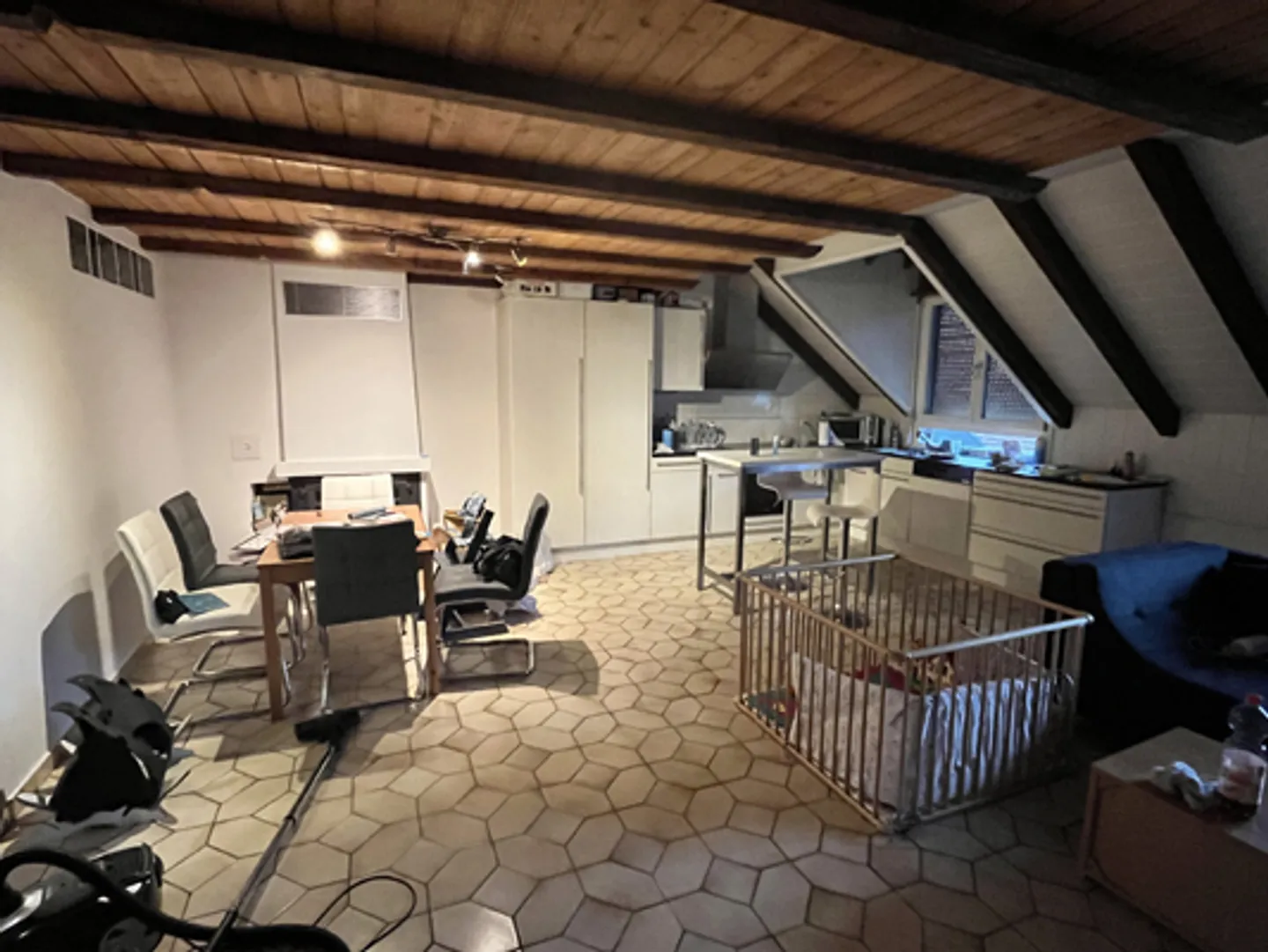 Investire e lavorare sotto lo stesso tetto - Foto 2 di 10