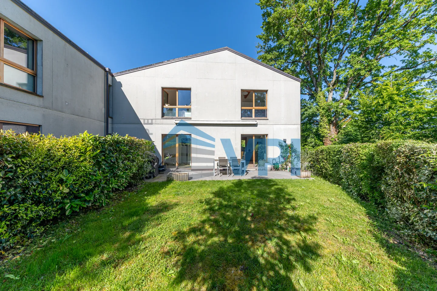 Duplex Moderne avec Jardin Privatif - Photo 1 sur 14