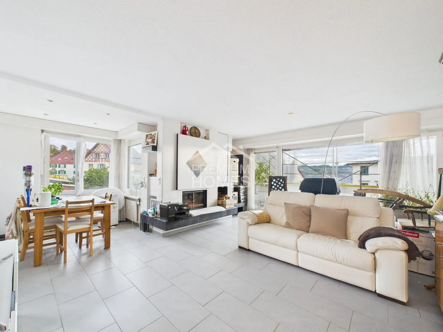 Appartamento in vendita - Foto 2 di 7